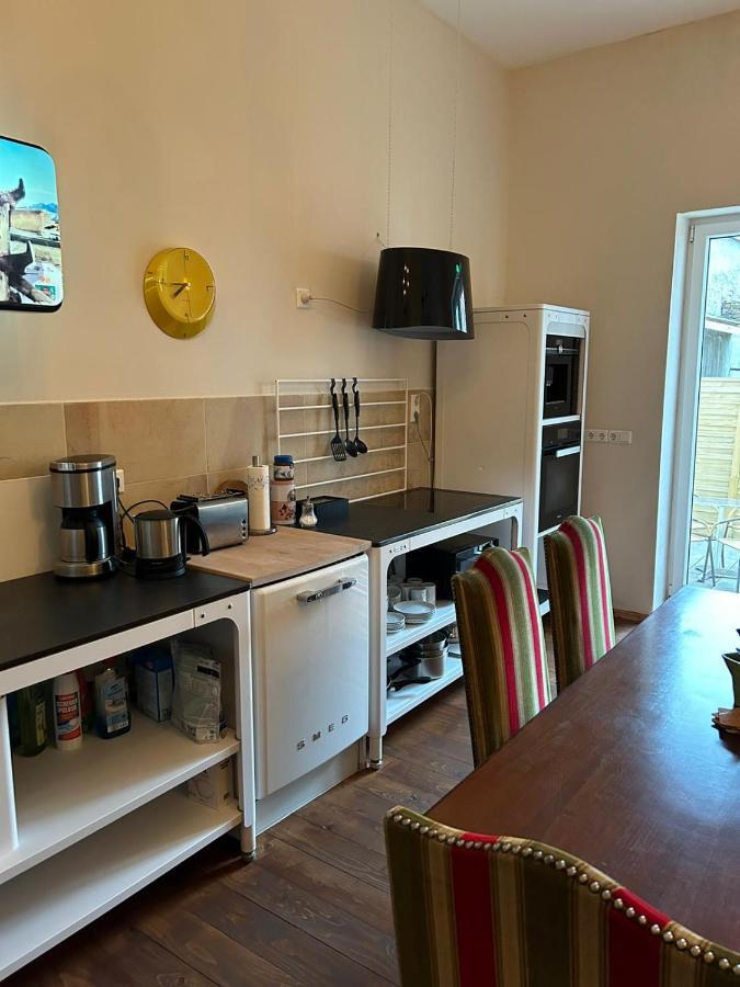 Dz Appartements - Ferienwohnung Mit Klimaanlage, Whirlpool Und Freiem Wlan - Ruhige, Zentrale Lage In Віттенберґе Екстер'єр фото