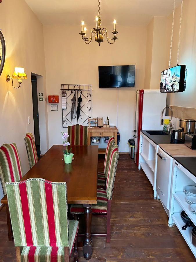 Dz Appartements - Ferienwohnung Mit Klimaanlage, Whirlpool Und Freiem Wlan - Ruhige, Zentrale Lage In Віттенберґе Екстер'єр фото